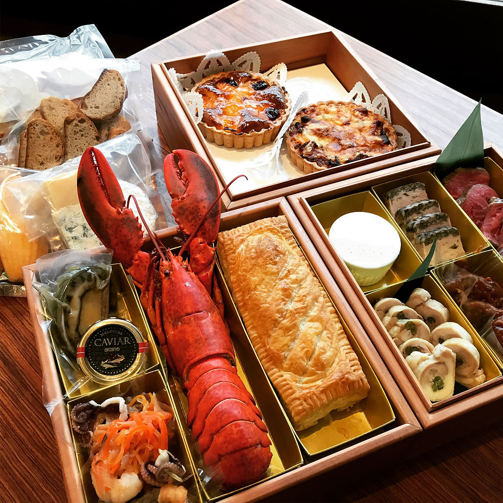 森のフレンチAOYAGIのプレミアムおせち