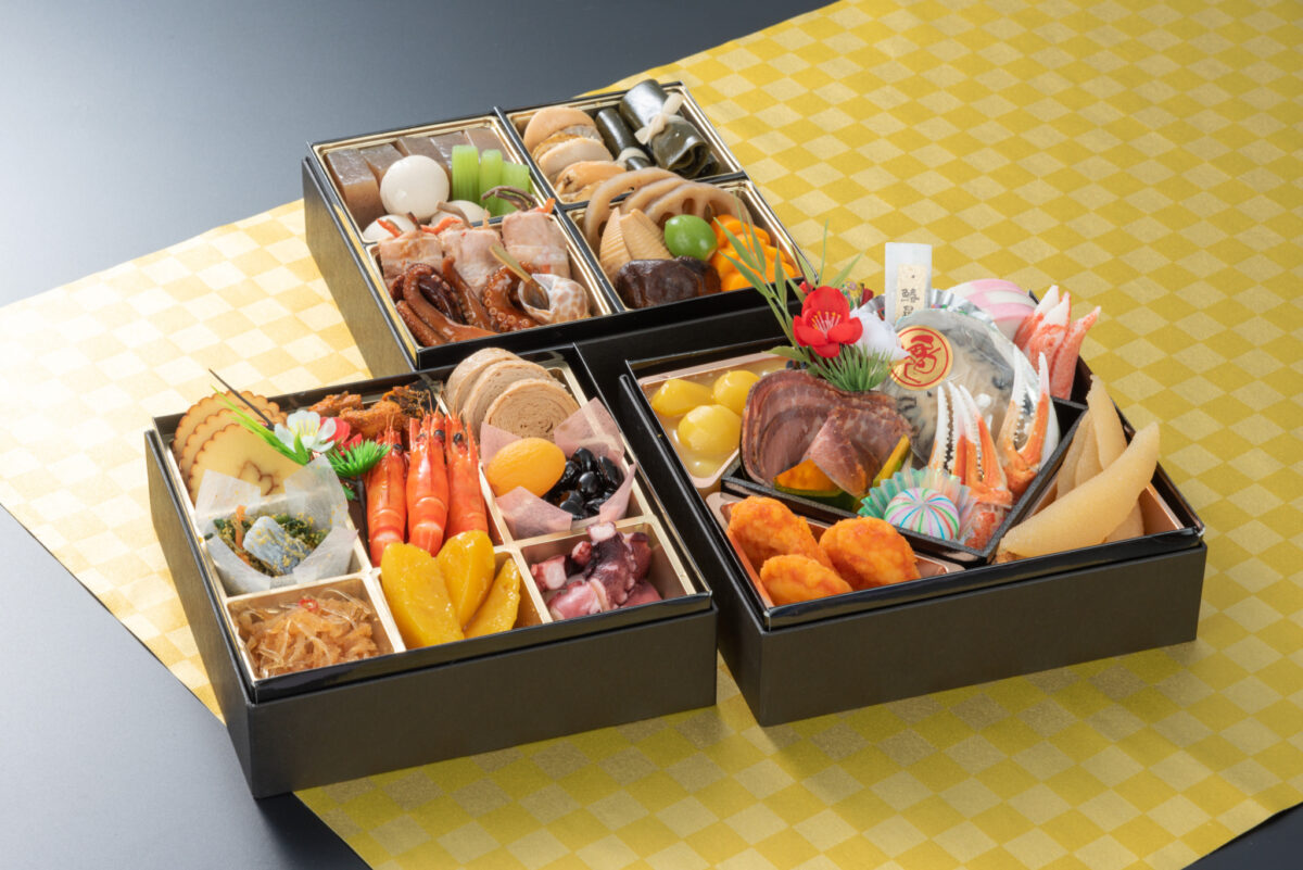 東毛給食センターの手づくり生おせち「春彩」「雅」