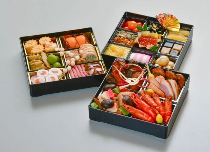 日本料理 悠善/やま茶屋の特製豪華三段重