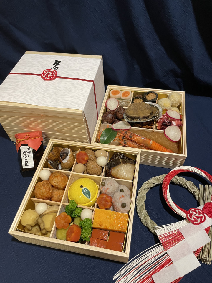 季節のお料理 辻むらのおせち