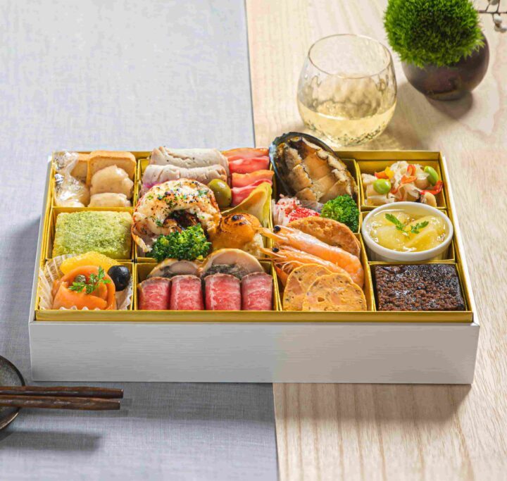 WELLS WEDDING & RESORT 洋風おせちオードブルBOX