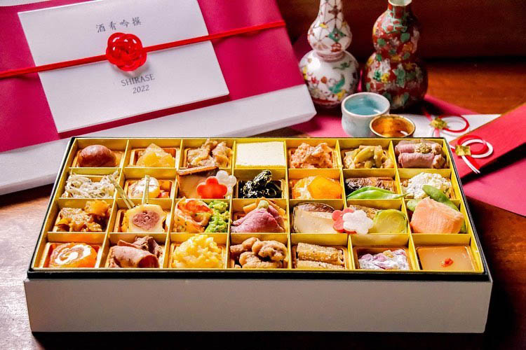 割烹 白瀬のおせち